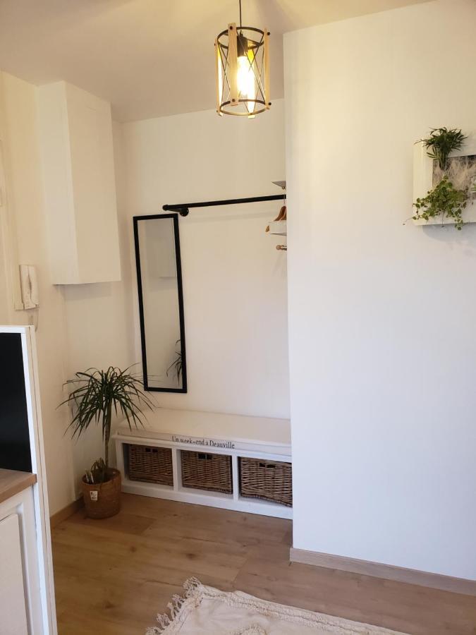 Maison Du Bonheur 2 A Troyes Logement Entier Avec Parking Bagian luar foto