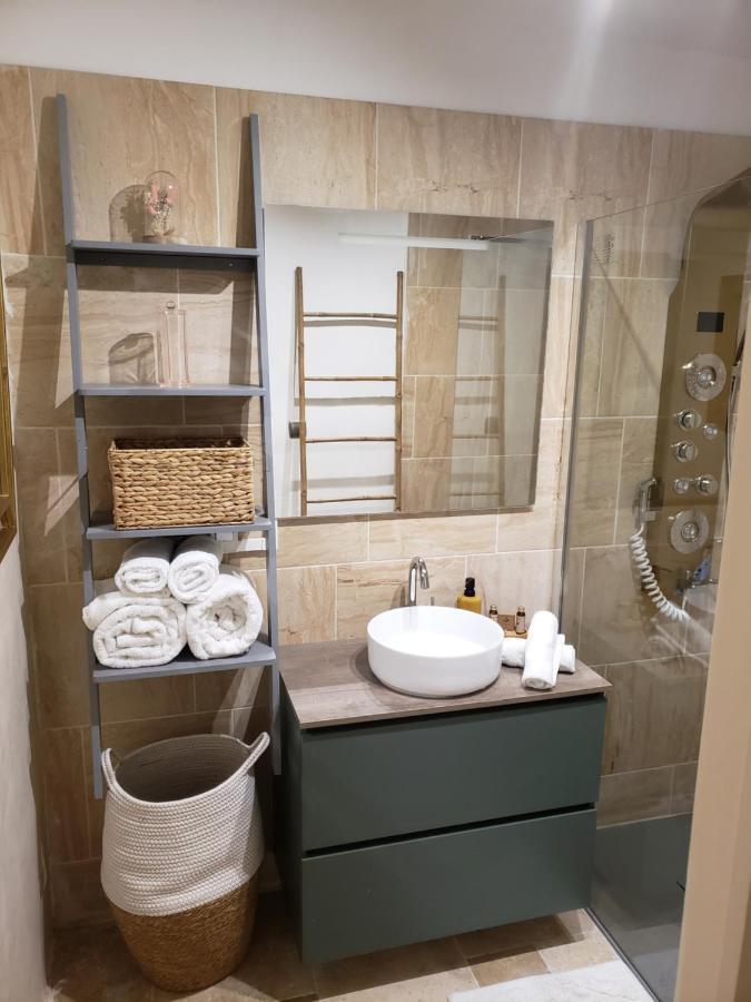 Maison Du Bonheur 2 A Troyes Logement Entier Avec Parking Bagian luar foto